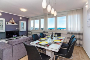 Deluxe Apartment Miro